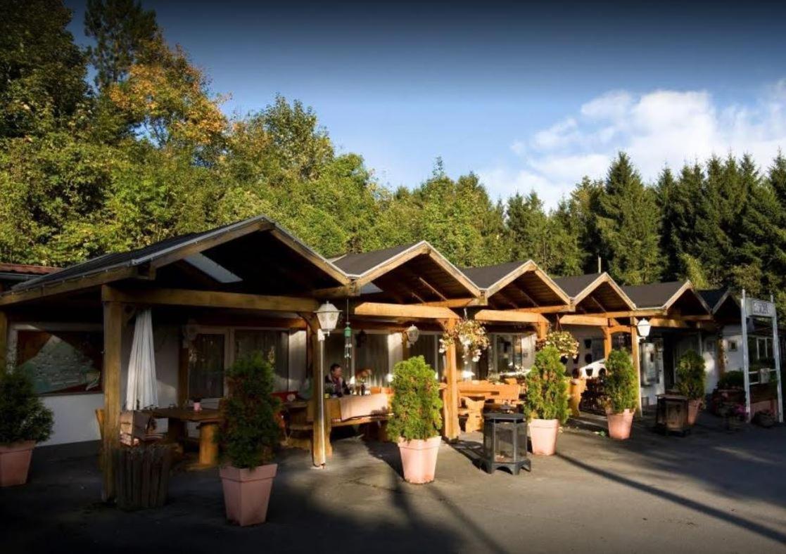 Komfortabler Bungalow, Husen 15 , 2 Bis 4 Personen, Europa-Feriendorf Eksteriør billede
